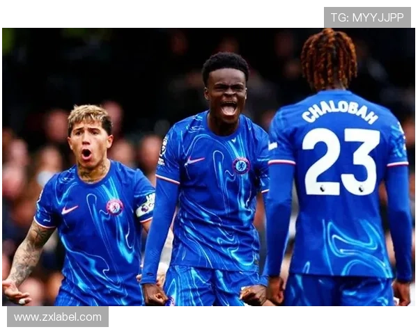 英超最新积分榜:曼联稳居榜首 切尔西紧追其后争夺激烈 英超最新积分榜:曼联稳居榜首 切尔西紧追其后争夺激烈